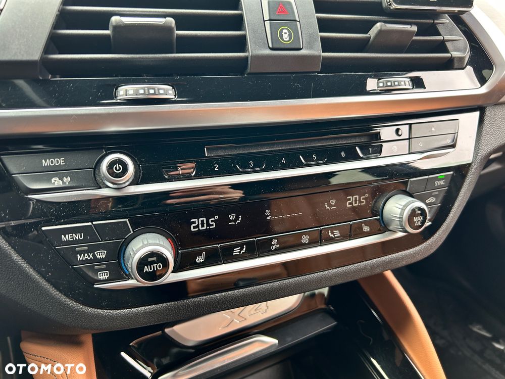 BMW X4 xDrive20i M Sport sport - 30