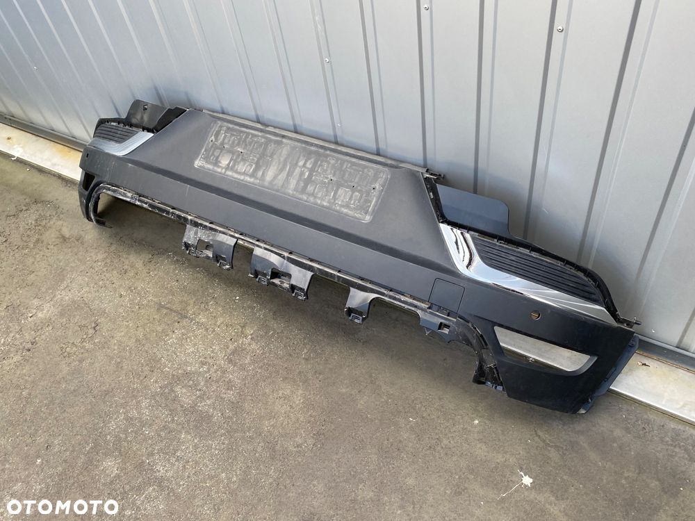 RENAULT CAPTUR 2 II NAKŁADKA DOKŁADKA LISTWA SPOILER ZDERZAKA TYLNEGO TYŁ dyfuzor zderzak tylny tylni tył chrom chromy listwa chromowa - 2