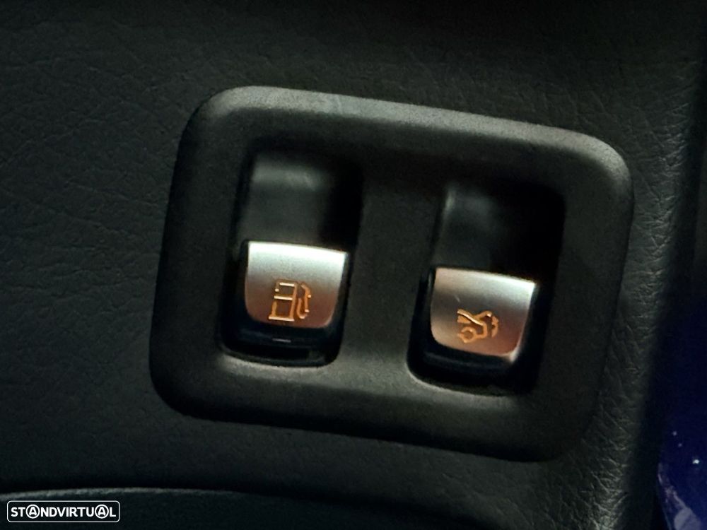 Mercedes-Benz GLC 300 e 4Matic - 27