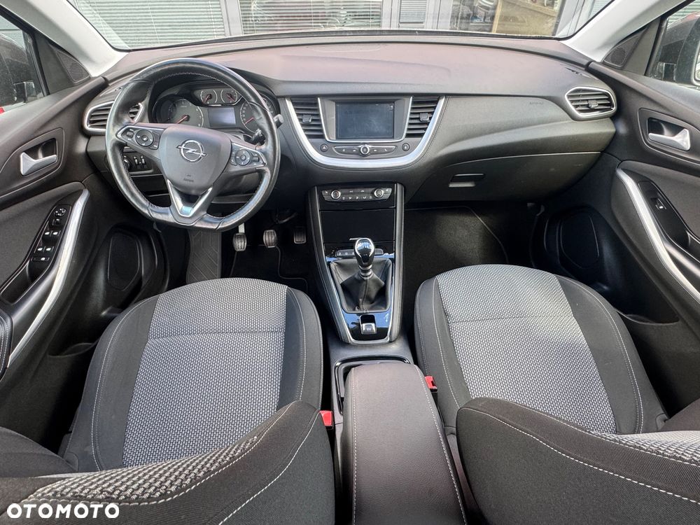 Opel Grandland 1.2 T Edition S&S - 17