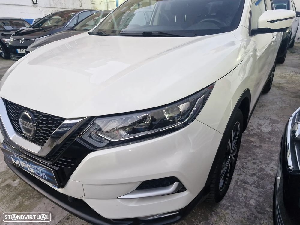Nissan Qashqai 1.3 DIG-T MHEV Tekna - 4