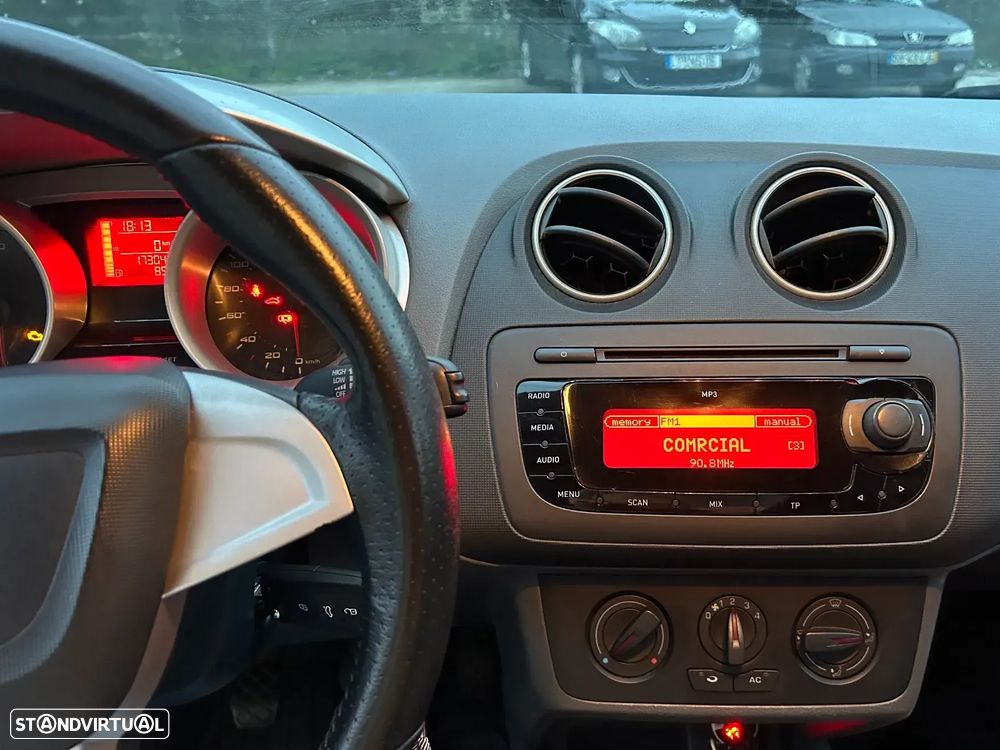 SEAT Ibiza 1.6 TDI Style DPF - 13