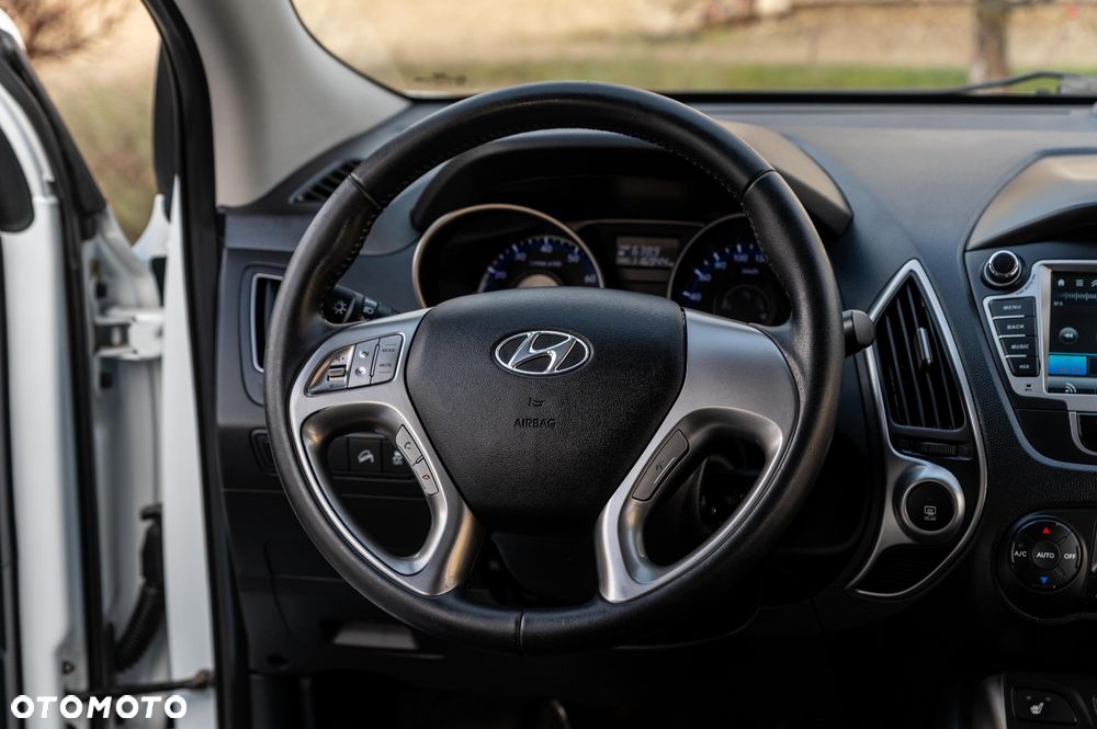 Hyundai ix35 2.0 Premium 2WD - 21