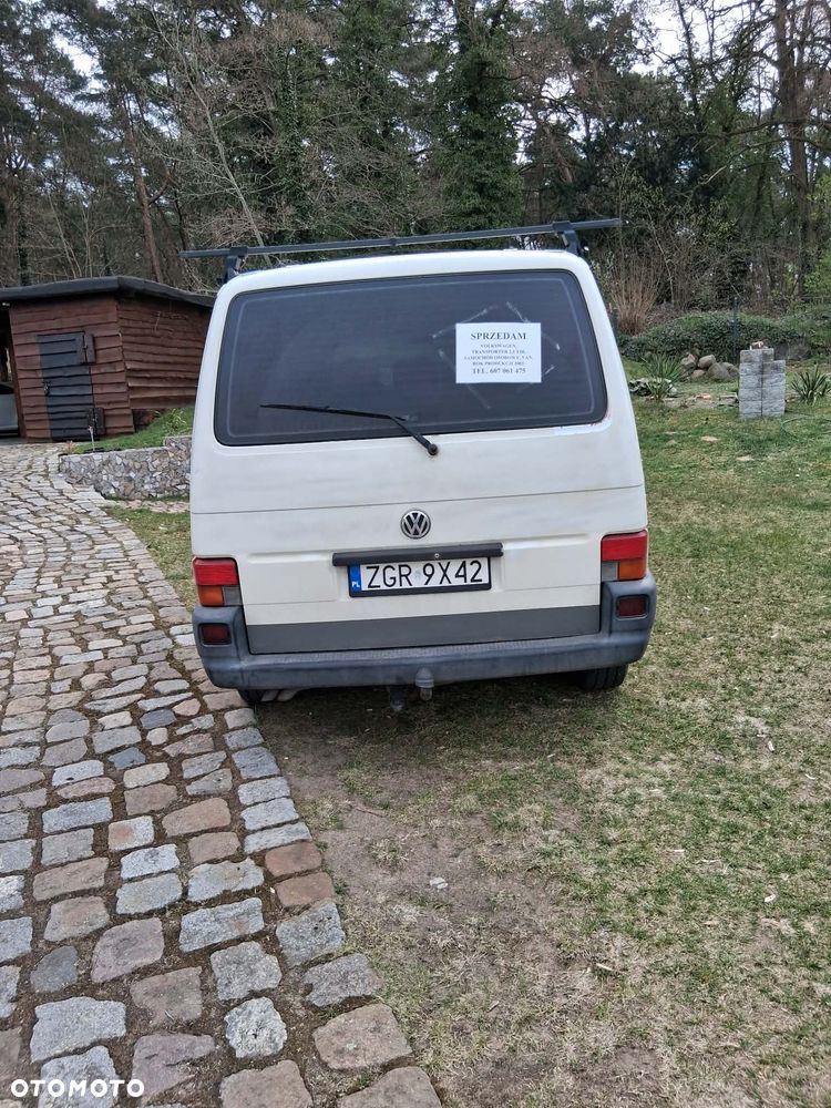 Volkswagen Transporter - 5