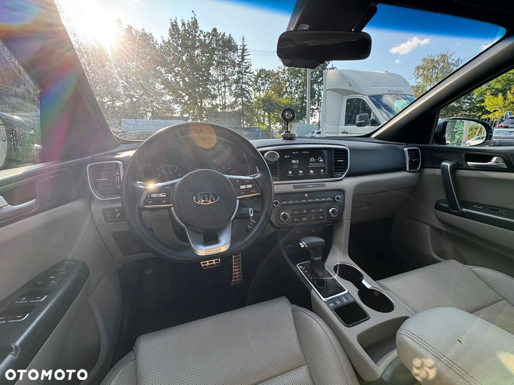 Kia Sportage - 18