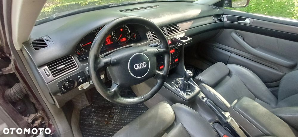 Audi A6 Avant 1.9 TDI - 12