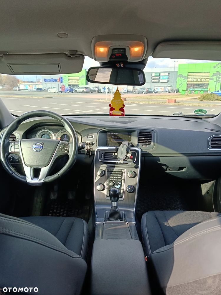 Volvo V60 D3 Summum - 20