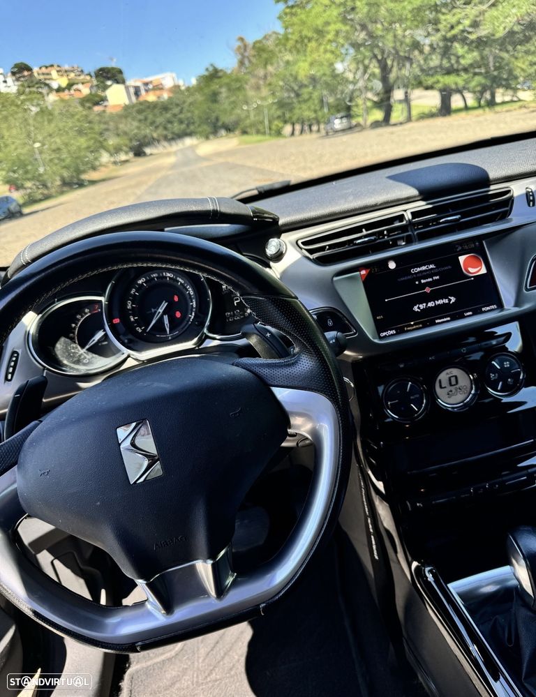 DS DS3 PureTech 110 Start & Stop EAT6 CONNECTED CHIC - 6