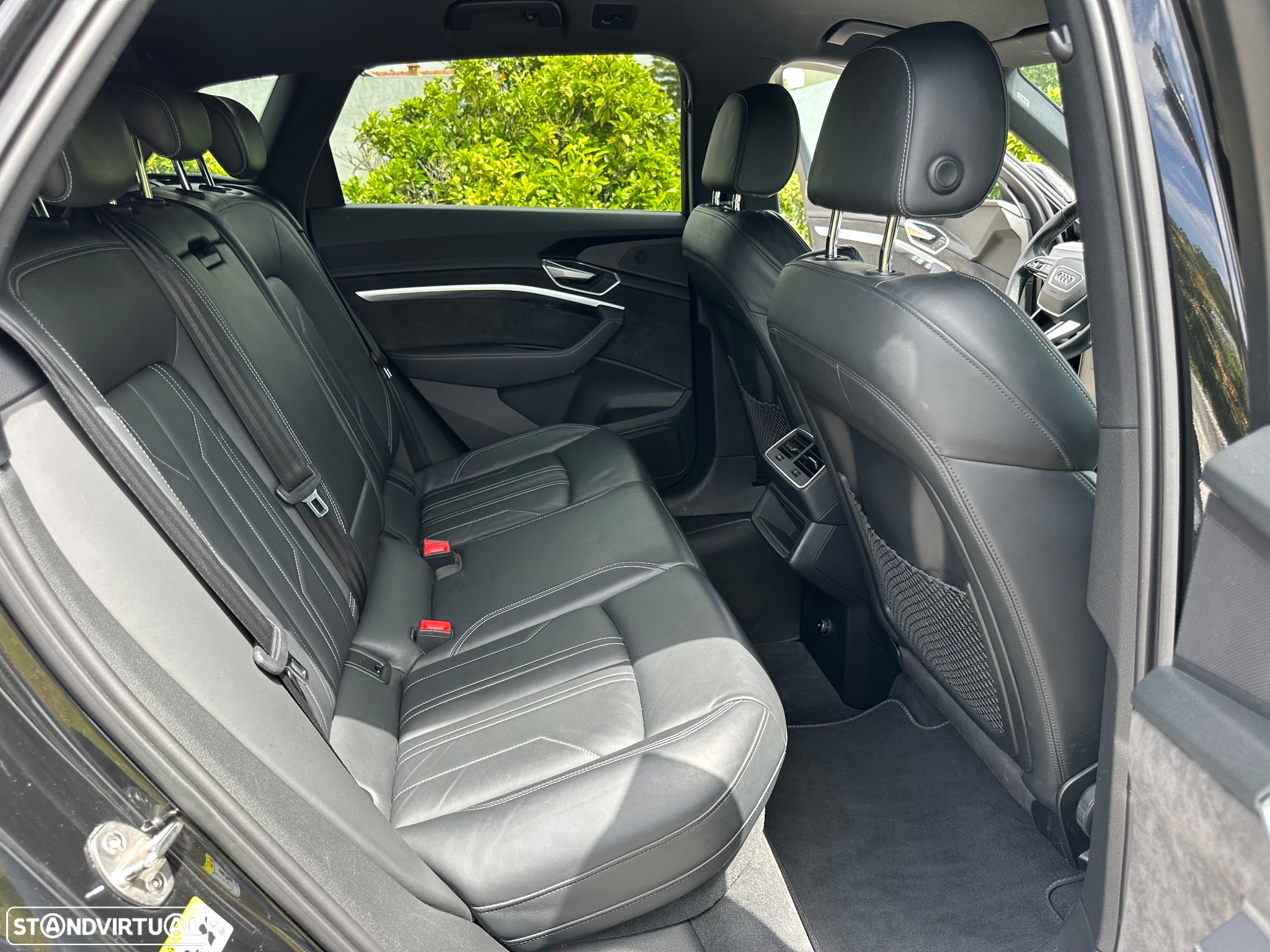 Audi e-tron 55 quattro S line - 27