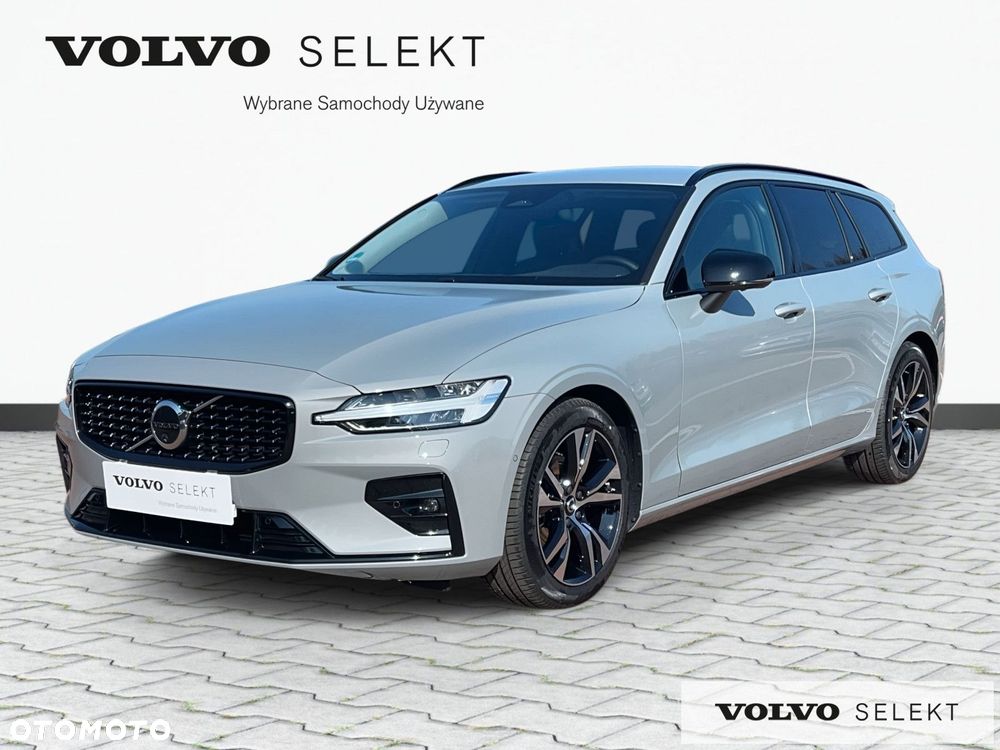 Volvo V60 B4 B Plus Dark - 1