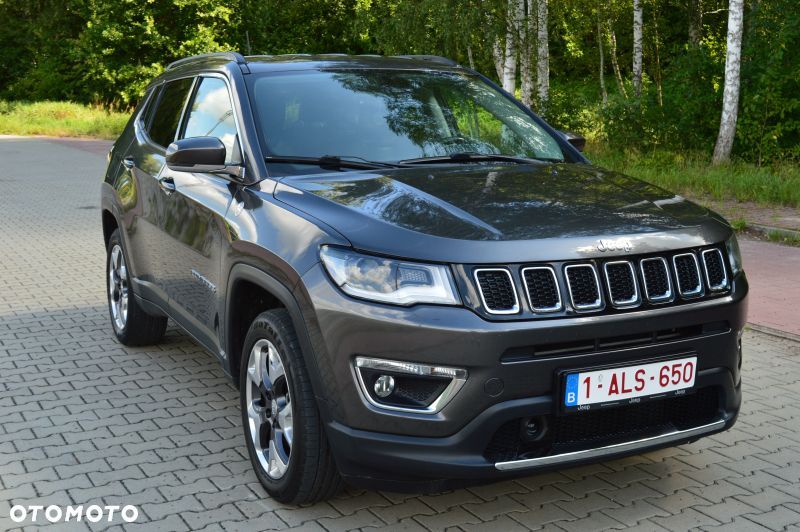 Jeep Compass - 4