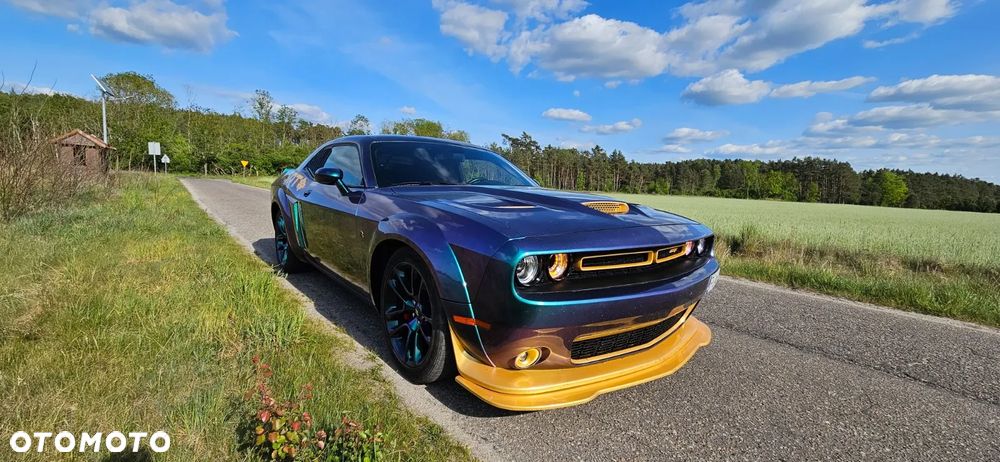 Dodge Challenger 6.4 Scat Pack - 1