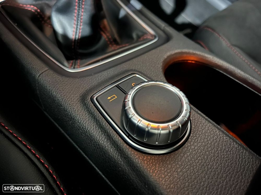 Mercedes-Benz A 200 - 30