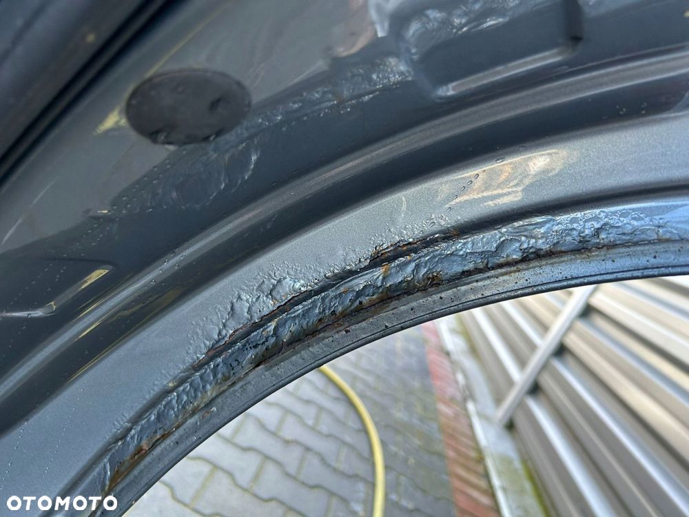 DRZWI KOMPLETNE PRAWY TYŁ PORSCHE CAYENNE  I LD7Z - 4