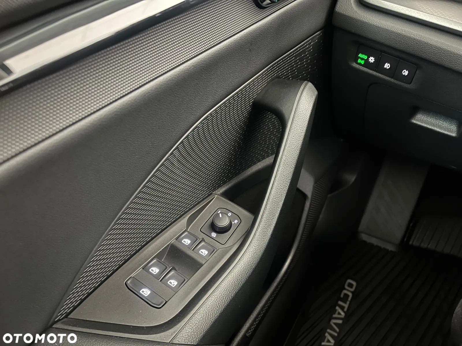 Skoda Octavia - 16