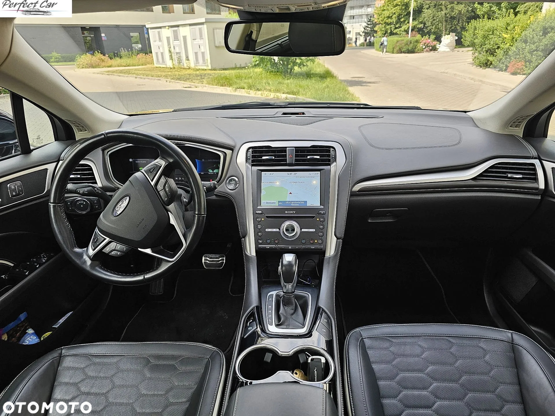 Ford Mondeo Vignale 2.0 Hybrid - 9