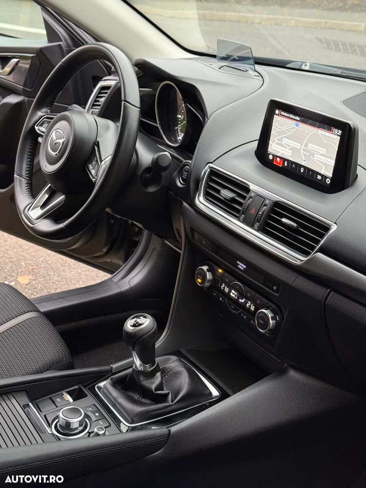 Mazda 3 G120 Revolution - 28