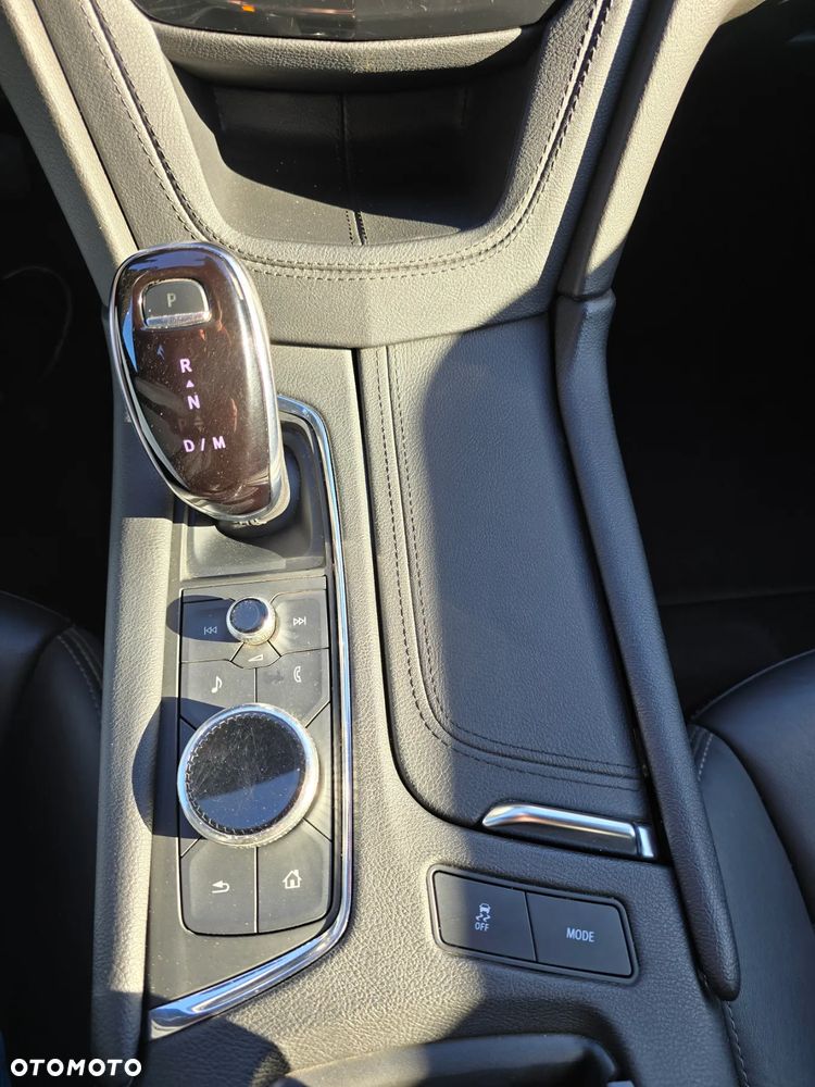Cadillac XT5 - 23