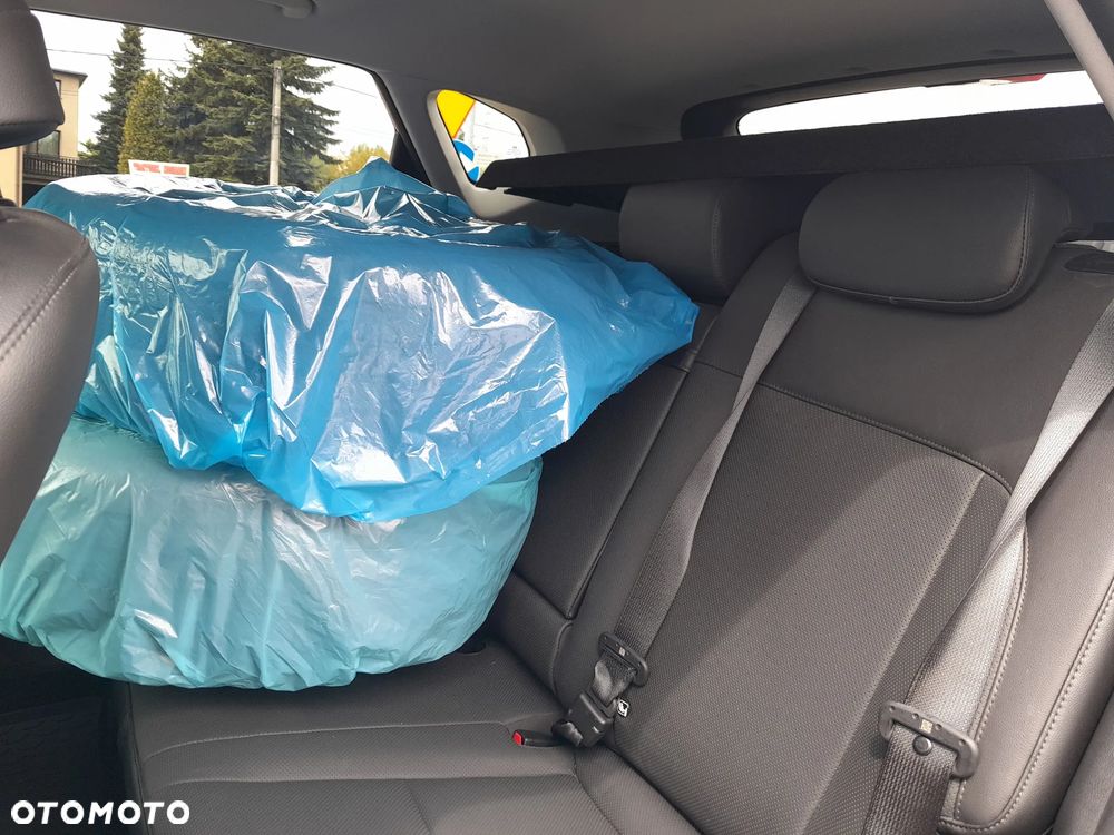 Hyundai Kona 1.6 GDI Hybrid Platinum DCT - 16