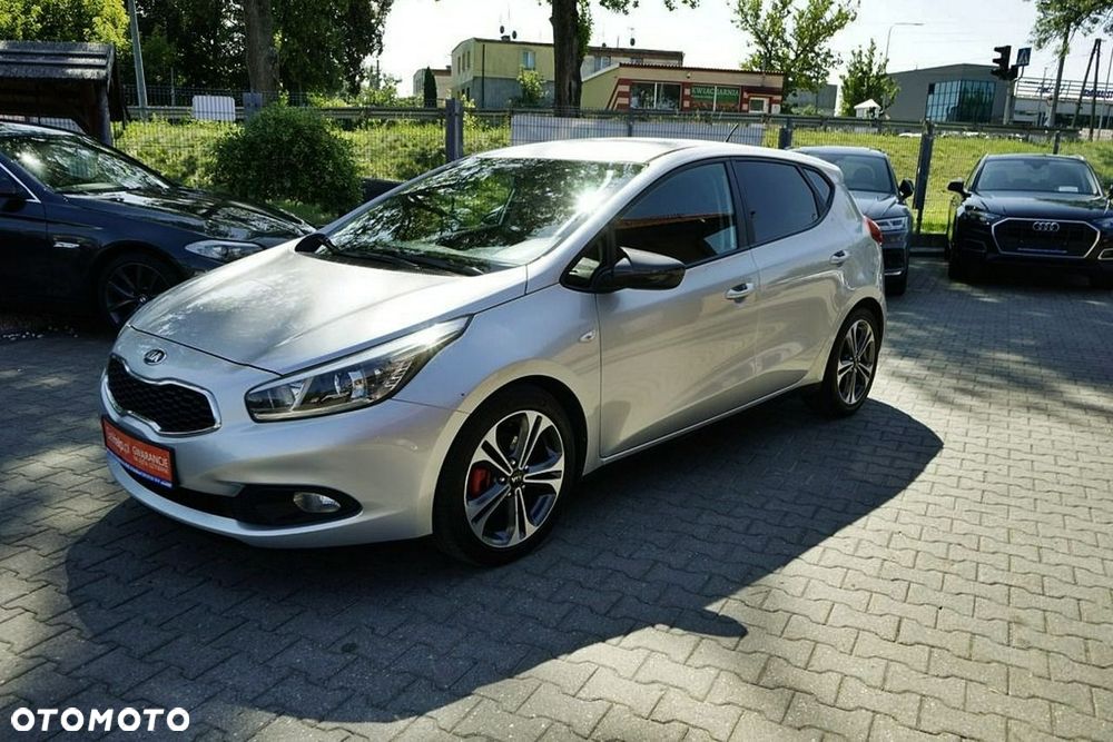 Kia Ceed - 3