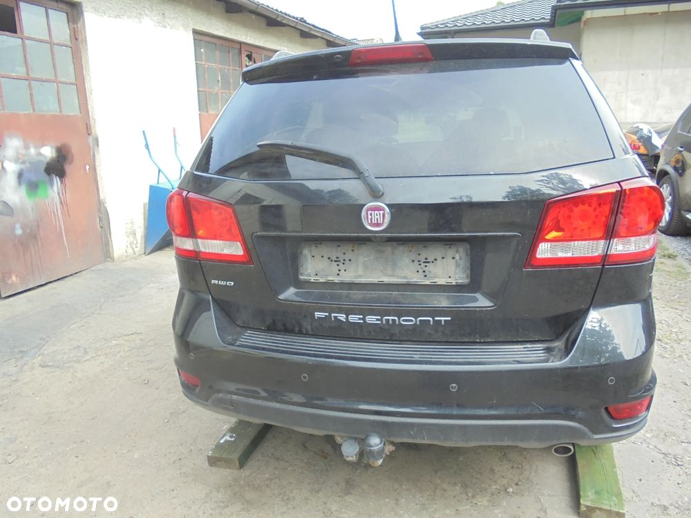 Fiat freemont klapa bagaznika kompletna - 1