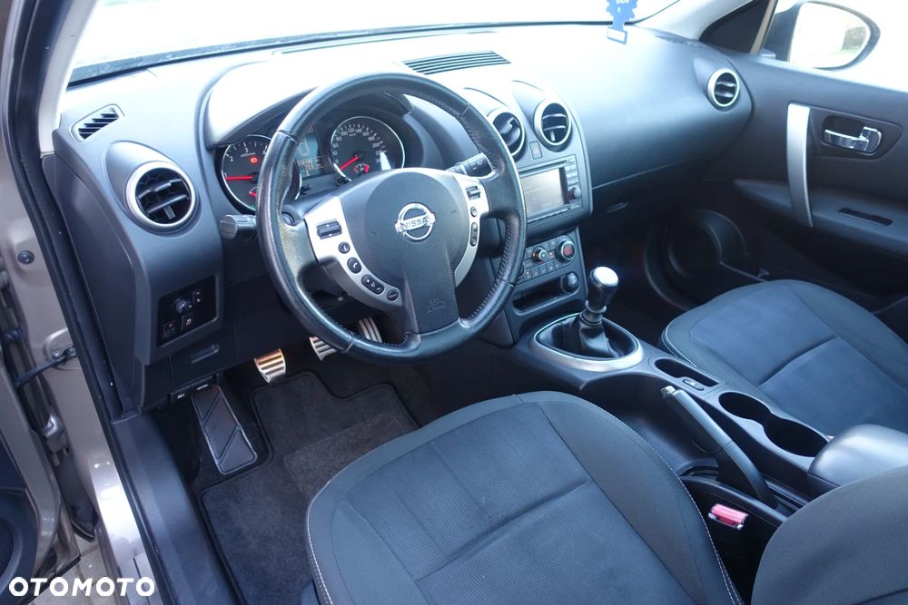 Nissan Qashqai 1.5 dCi DPF acenta - 25