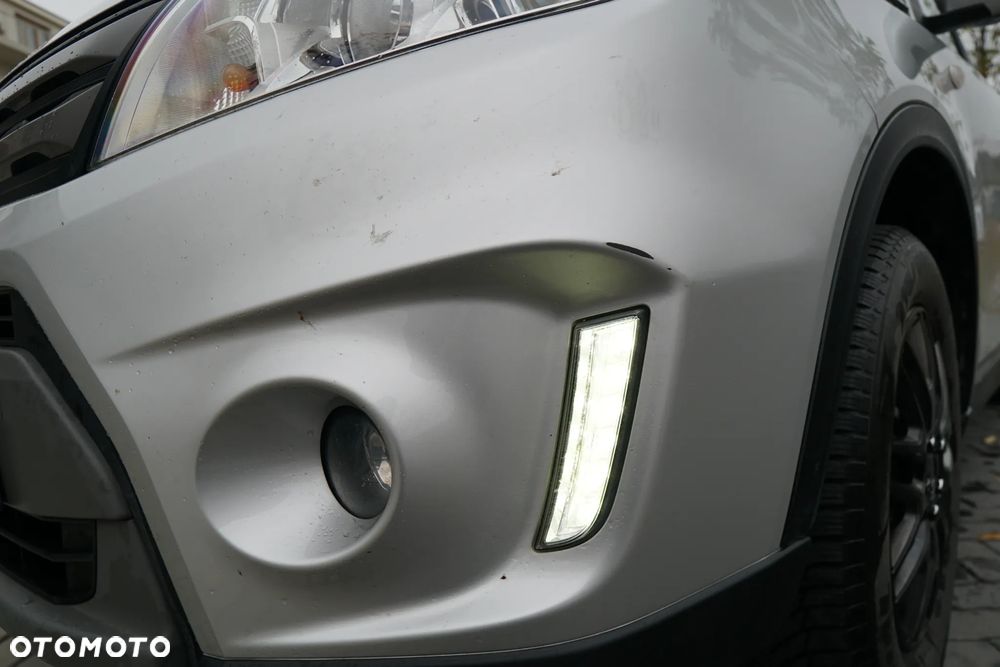 Suzuki Vitara 1.6 Comfort 2WD - 10