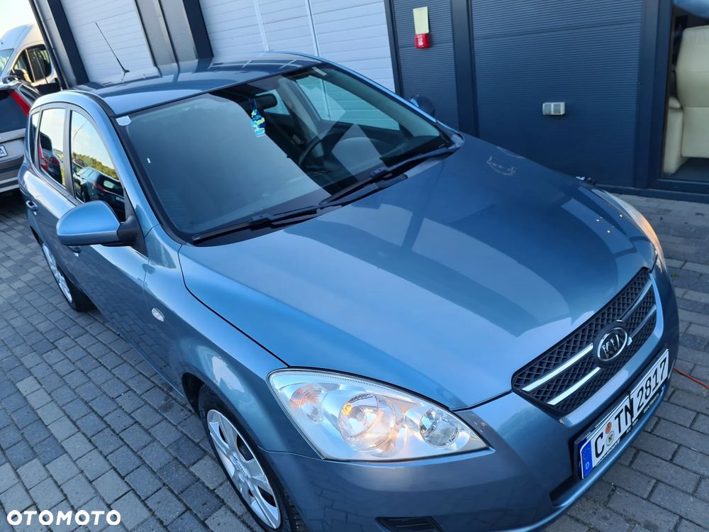 Kia Ceed 1.4 CVVT Attract - 5