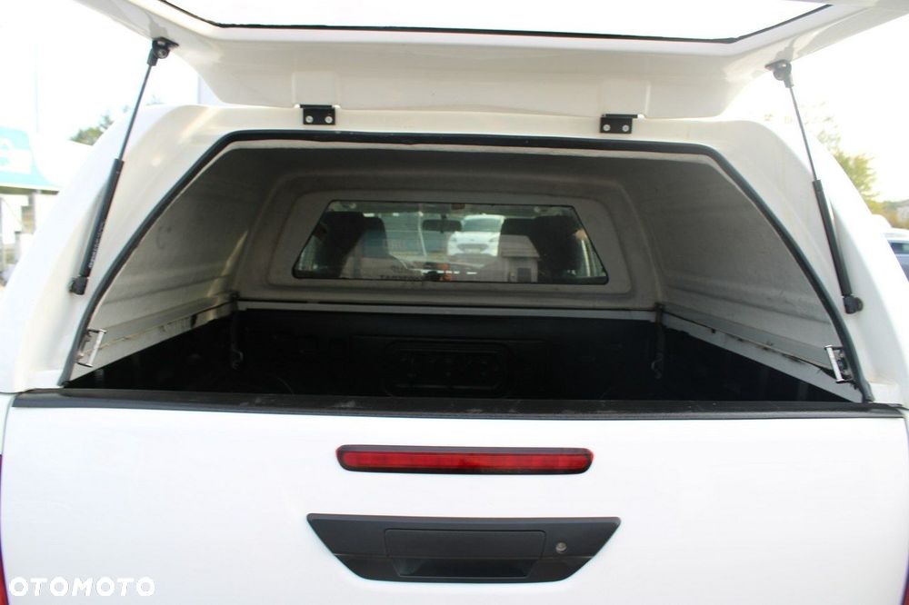 Toyota Hilux - 13