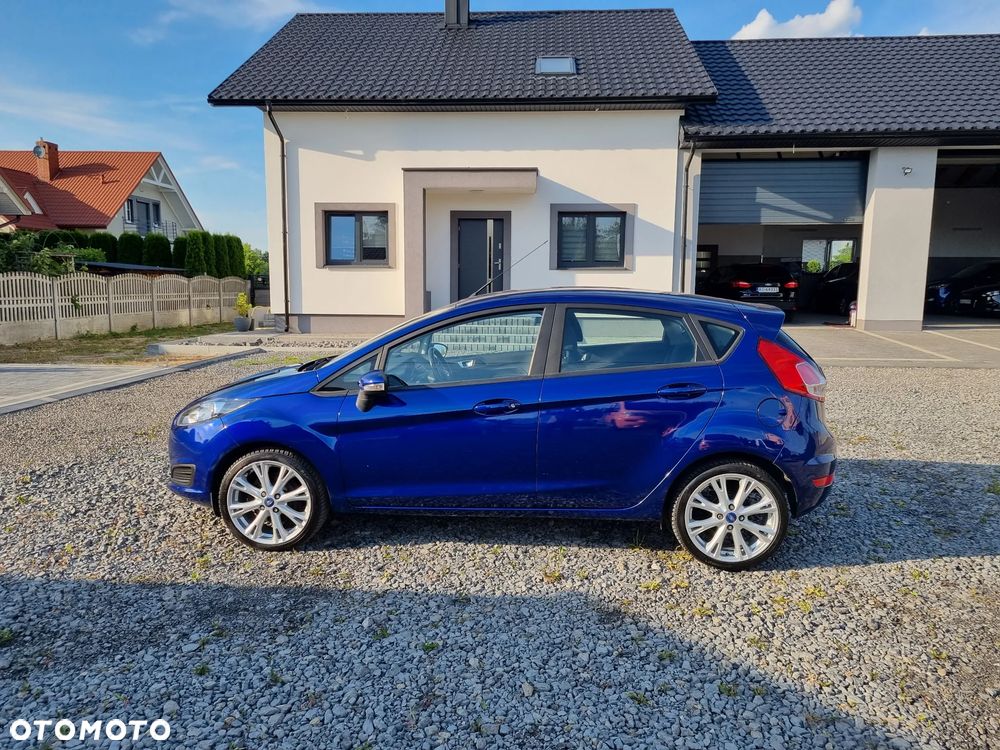Ford Fiesta 1.25 Champions Edition - 5