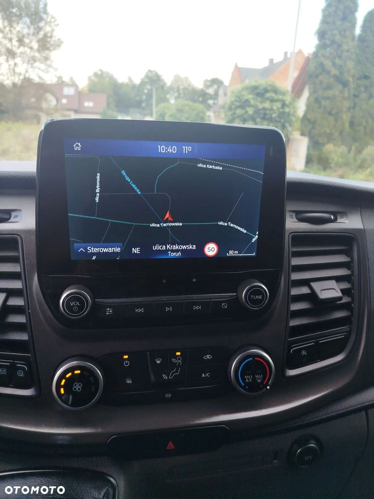 Ford TRANSIT CUSTOM - 18