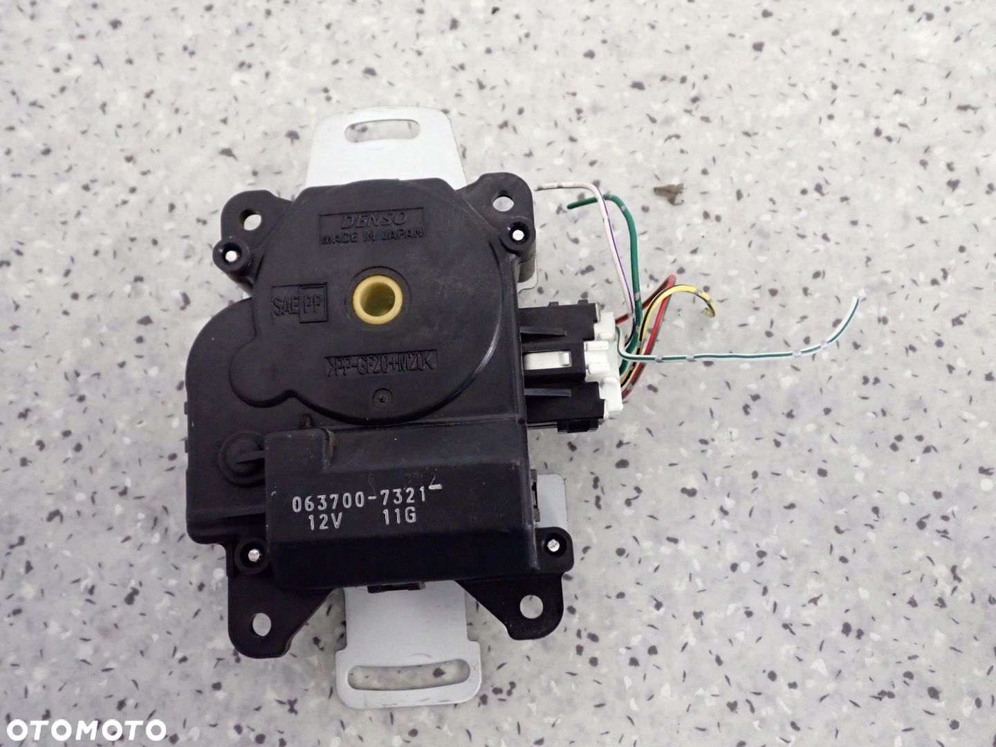 MITSUBISHI GRANDIS 03-11 STEROWNIK NAGRZEWNICY SILNICZEK NAWIEWU CIEPŁO ZIM - 2