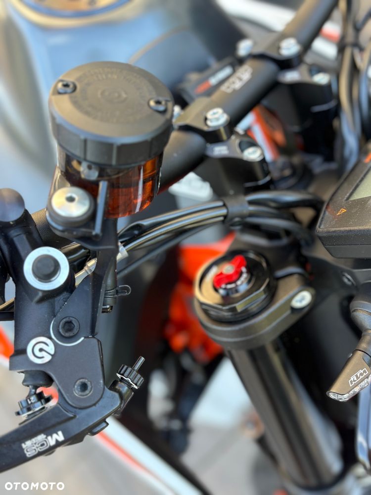 KTM DUKE 890 - 13