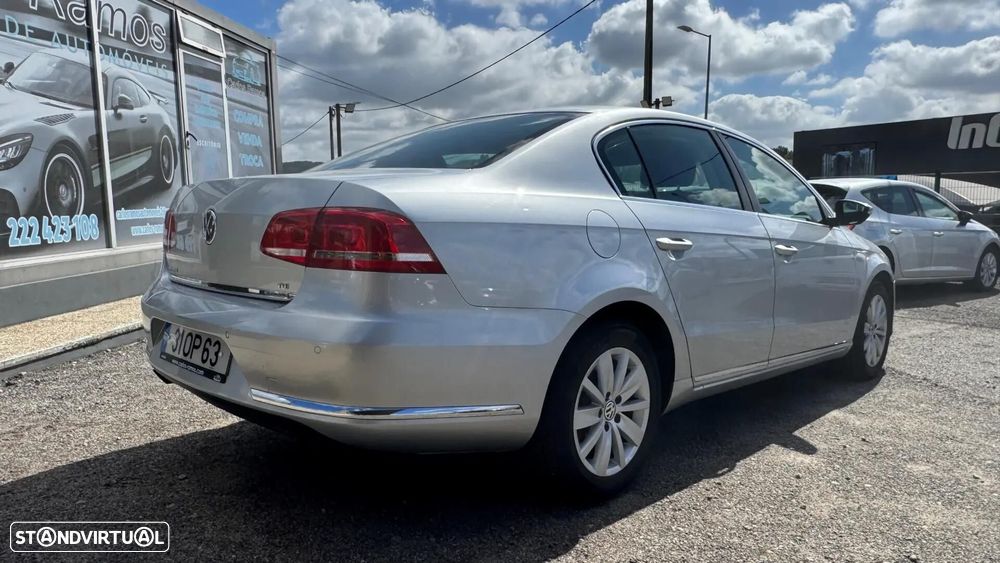 VW Passat 1.6 TDI BlueMotion - 7