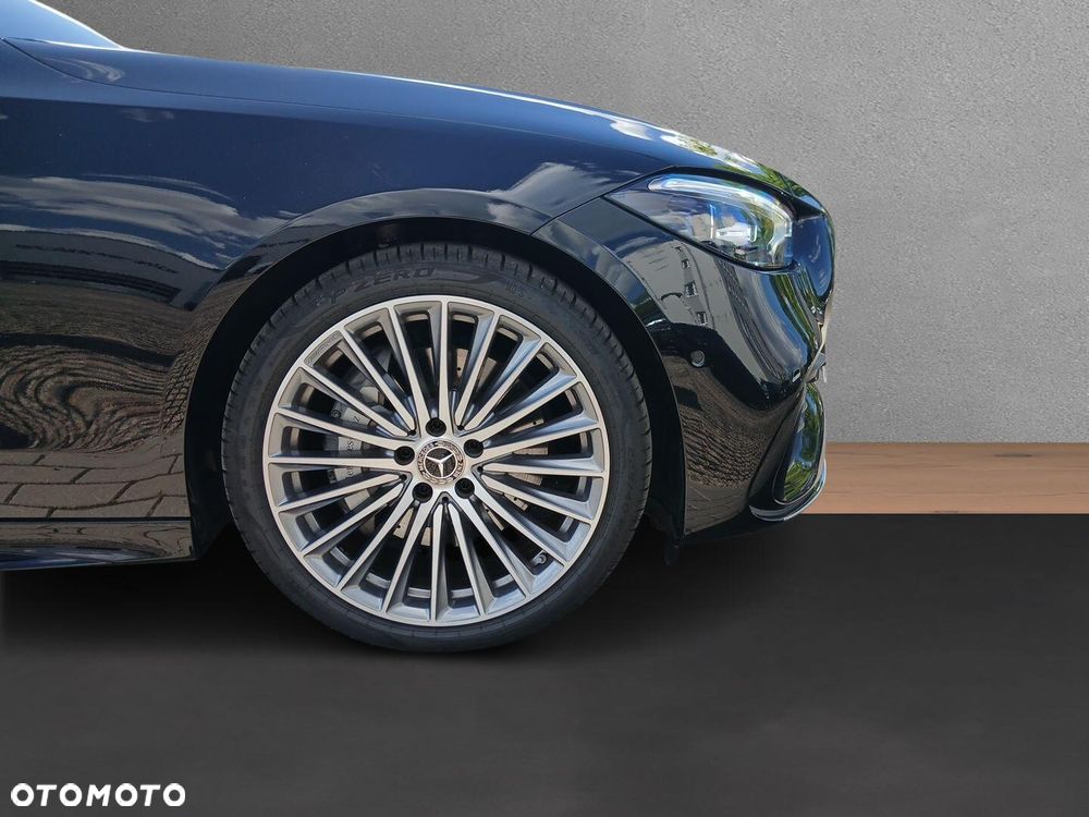 Mercedes-Benz Klasa C 180 mHEV AMG - 16