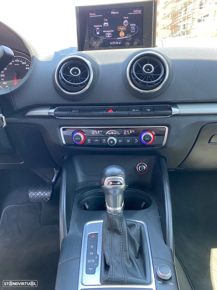Audi A3 Sportback 1.6 TDI Attraction S tronic - 5