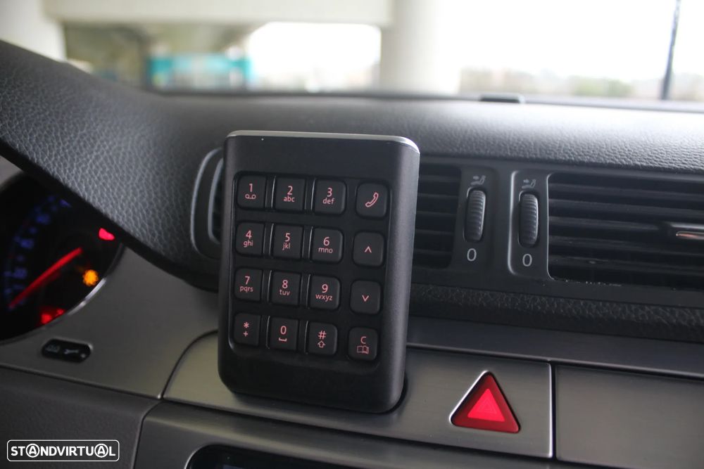 VW Passat Variant 2.0 TDi Sportline - 54