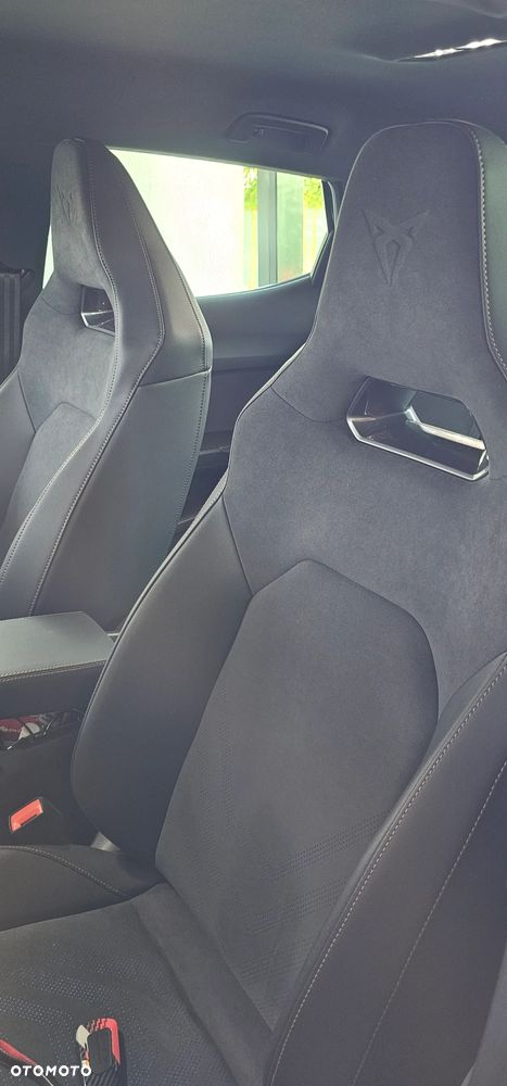 Cupra Formentor 1.5 eTSI mHEV DSG - 8