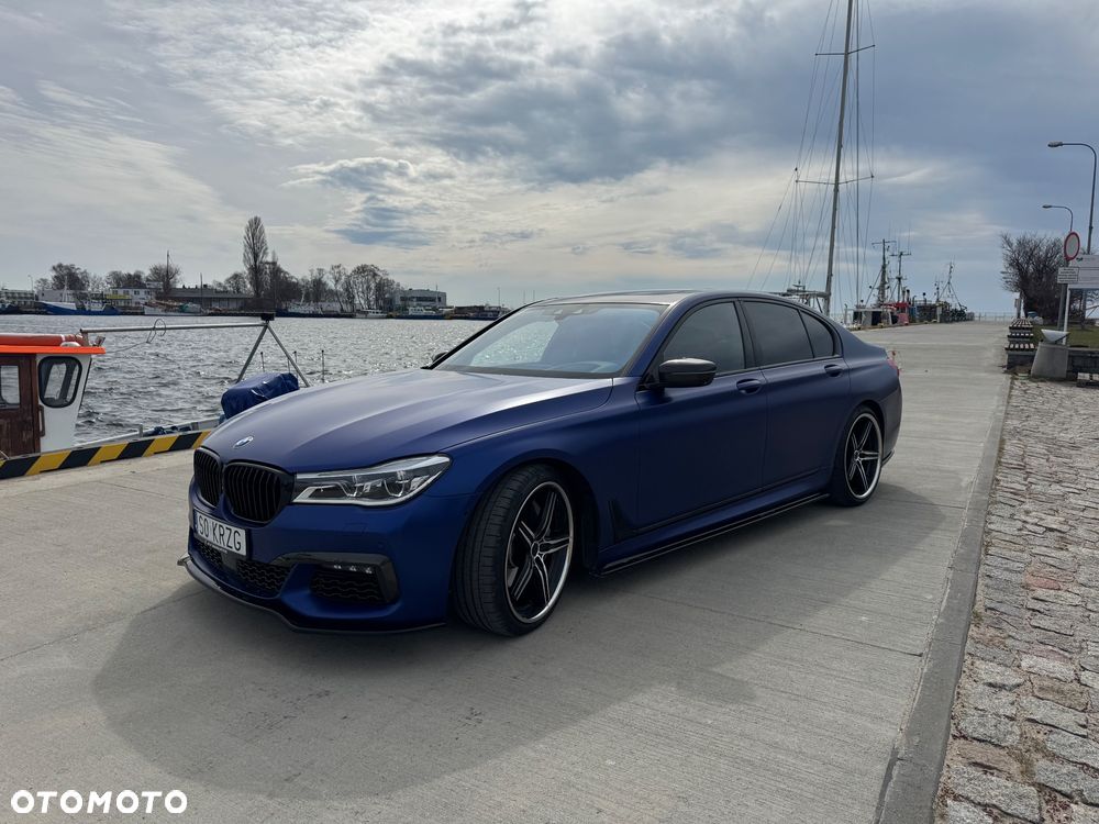 BMW Seria 7 - 24