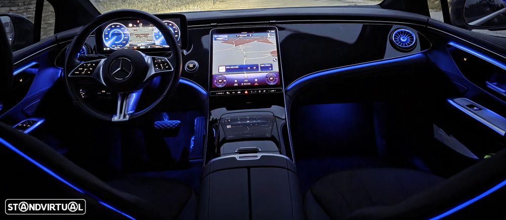 Mercedes-Benz EQE 300 Edition Electric Art - 34