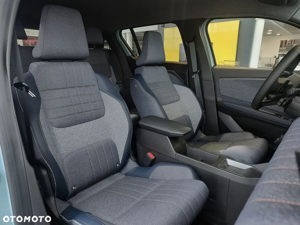 Renault 4 E-Tech 52kWh Comfort Range Techno - 12