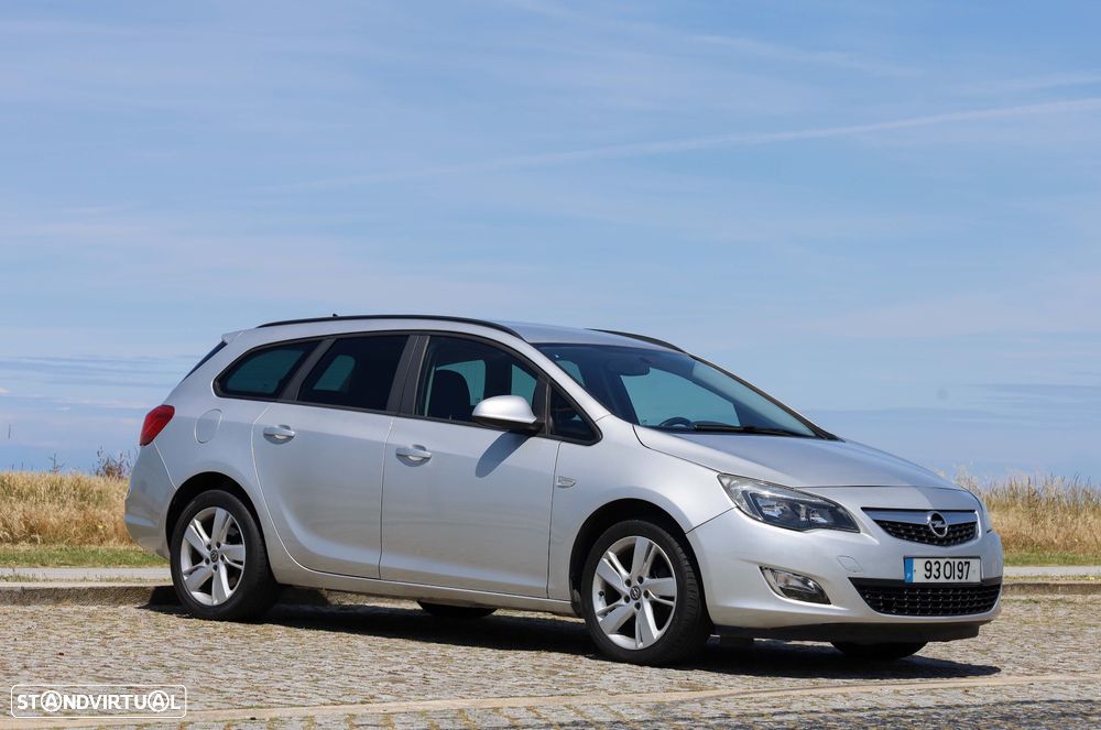 Opel Astra Sports Tourer 1.7 CDTi Cosmo - 2