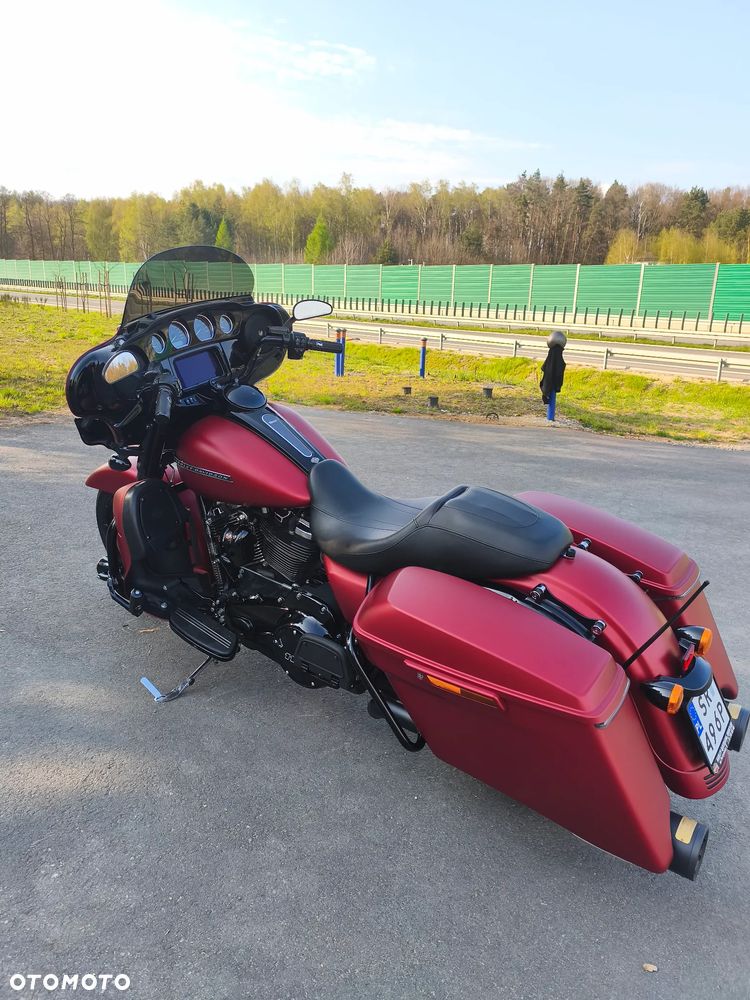 Harley-Davidson Touring Street Glide - 7