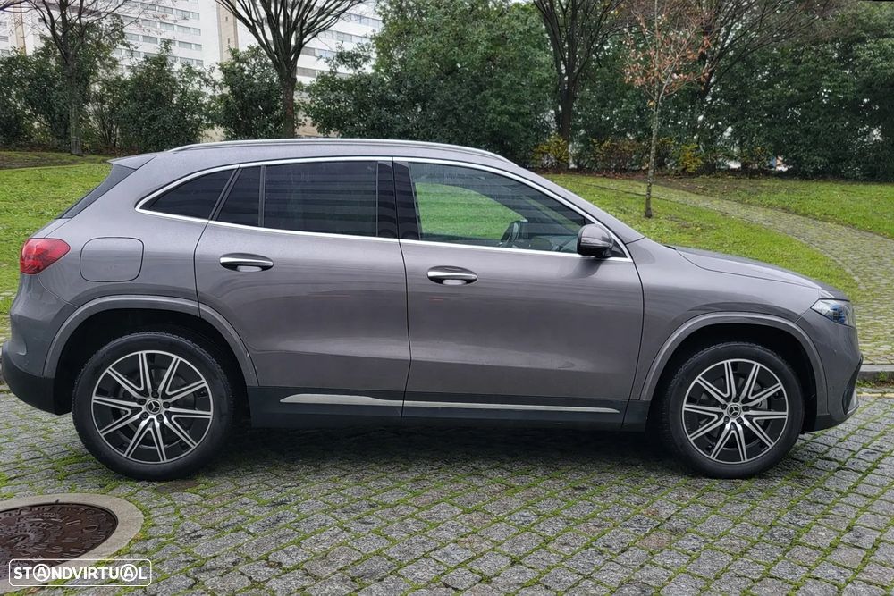 Mercedes-Benz EQA 300 4Matic AMG Line - 2