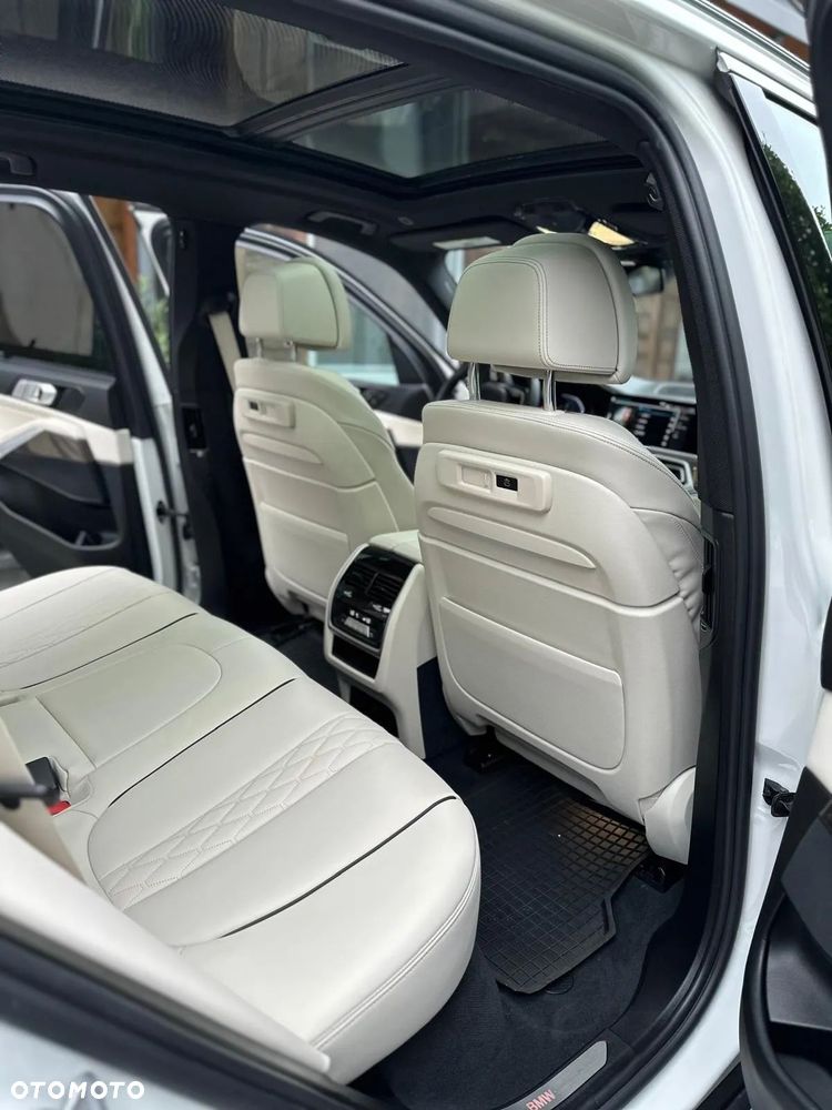 BMW X5 xDrive45e - 31