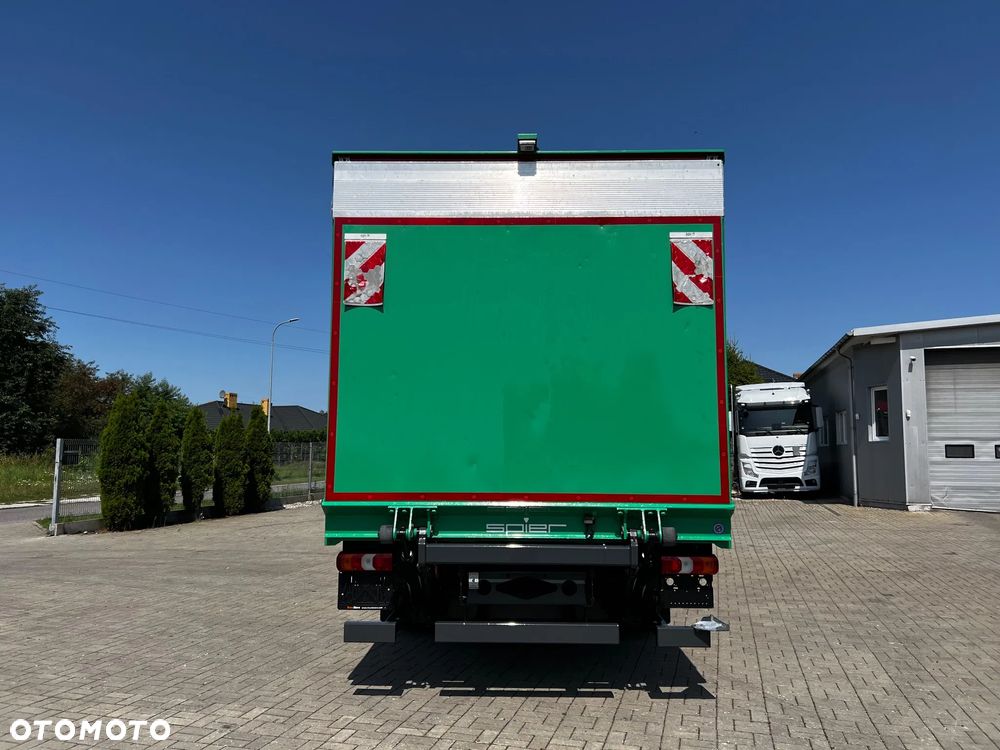 Mercedes-Benz ATEGO - 9