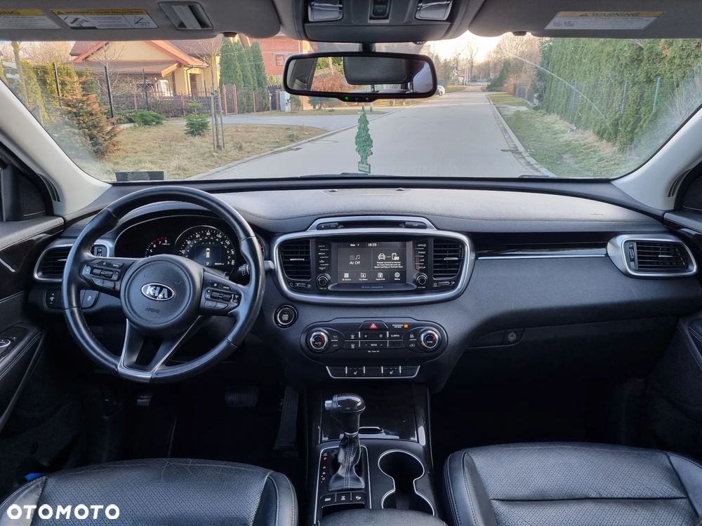 Kia Sorento - 13