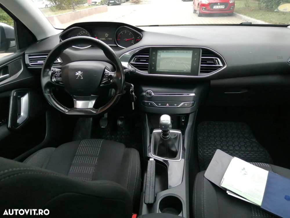 Peugeot 308 - 6