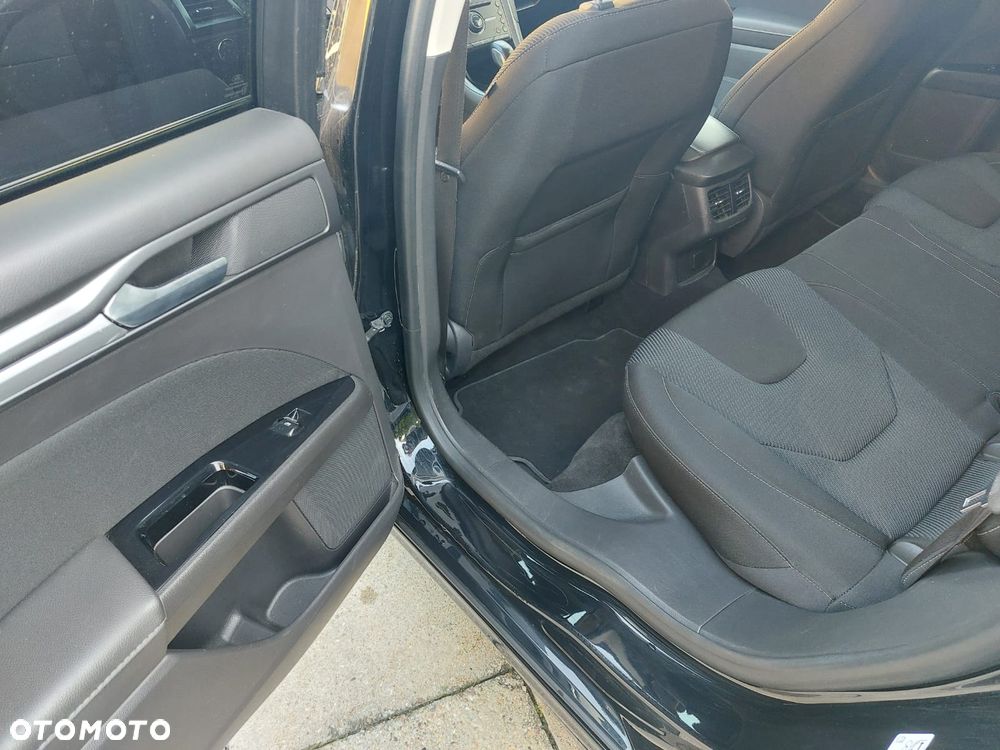 Ford Mondeo 2.0 TDCi STart-Stopp PowerShift-Aut Titanium - 10