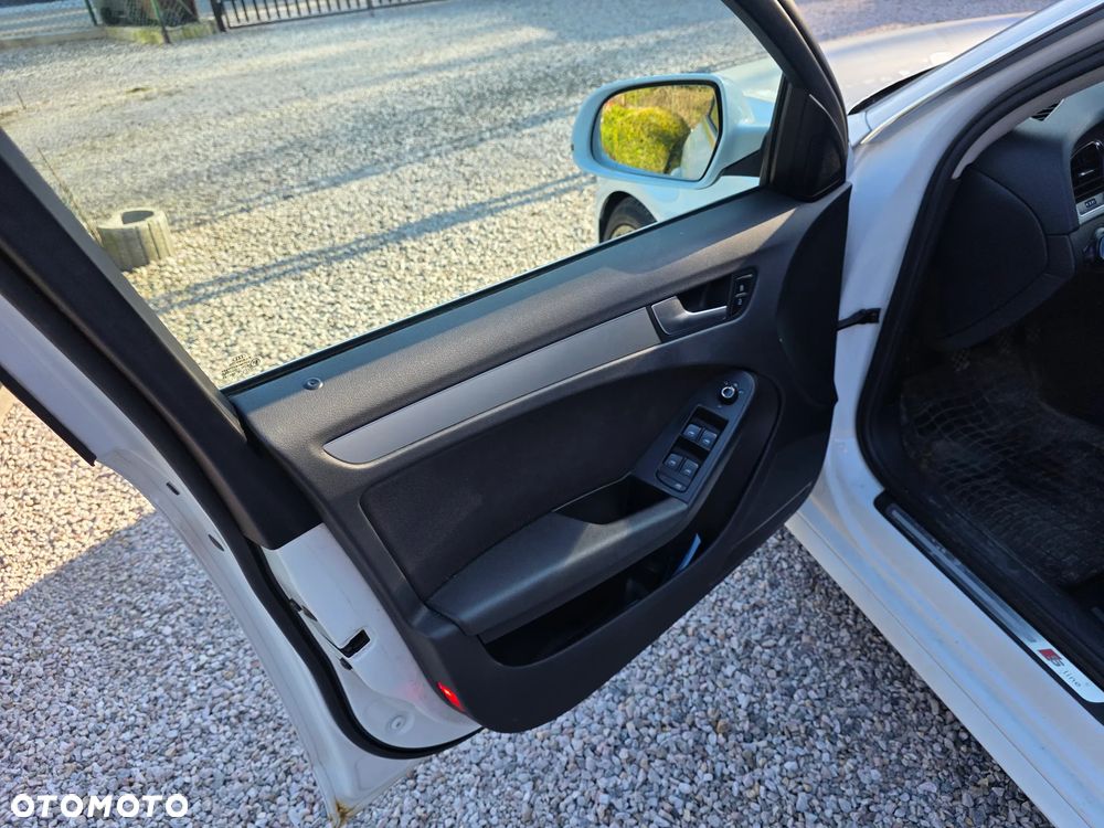 Audi A4 Avant 2.0 TDI DPF Attraction - 5